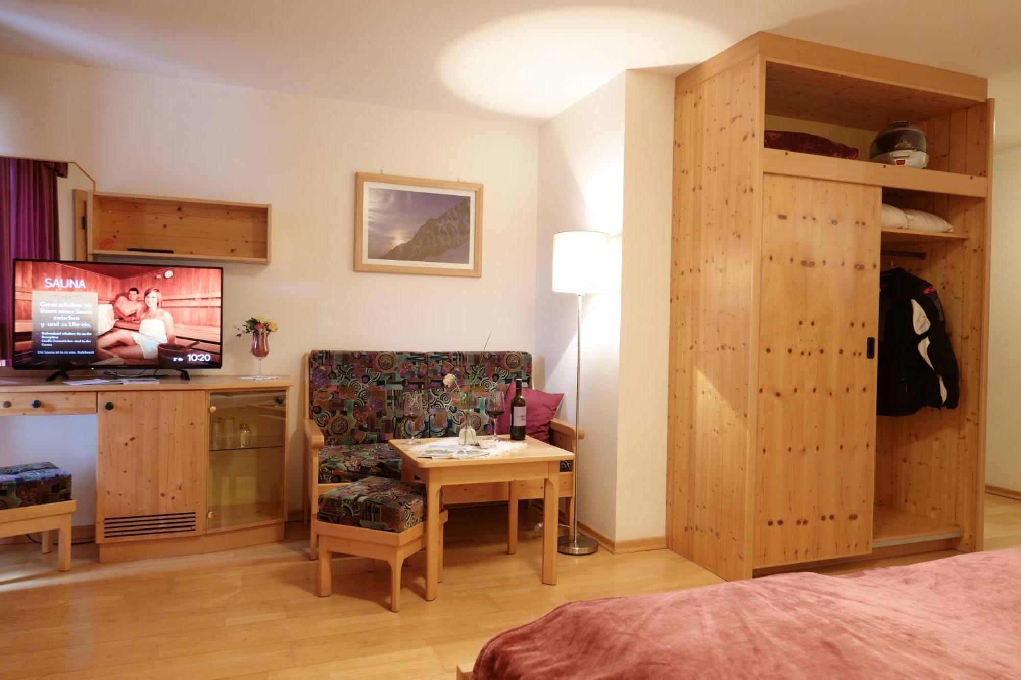 Hotel Malteinerhof Malta Bagian luar foto
