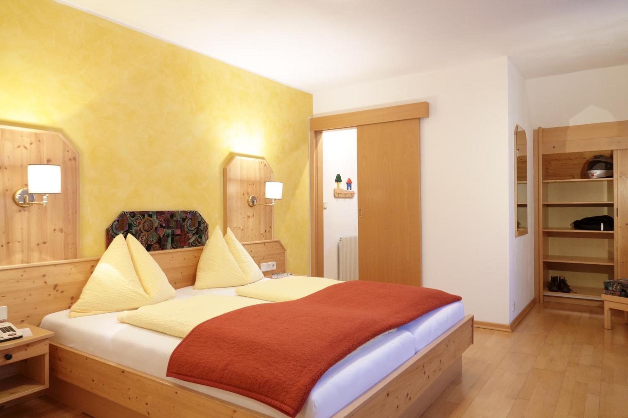 Hotel Malteinerhof Malta Bagian luar foto