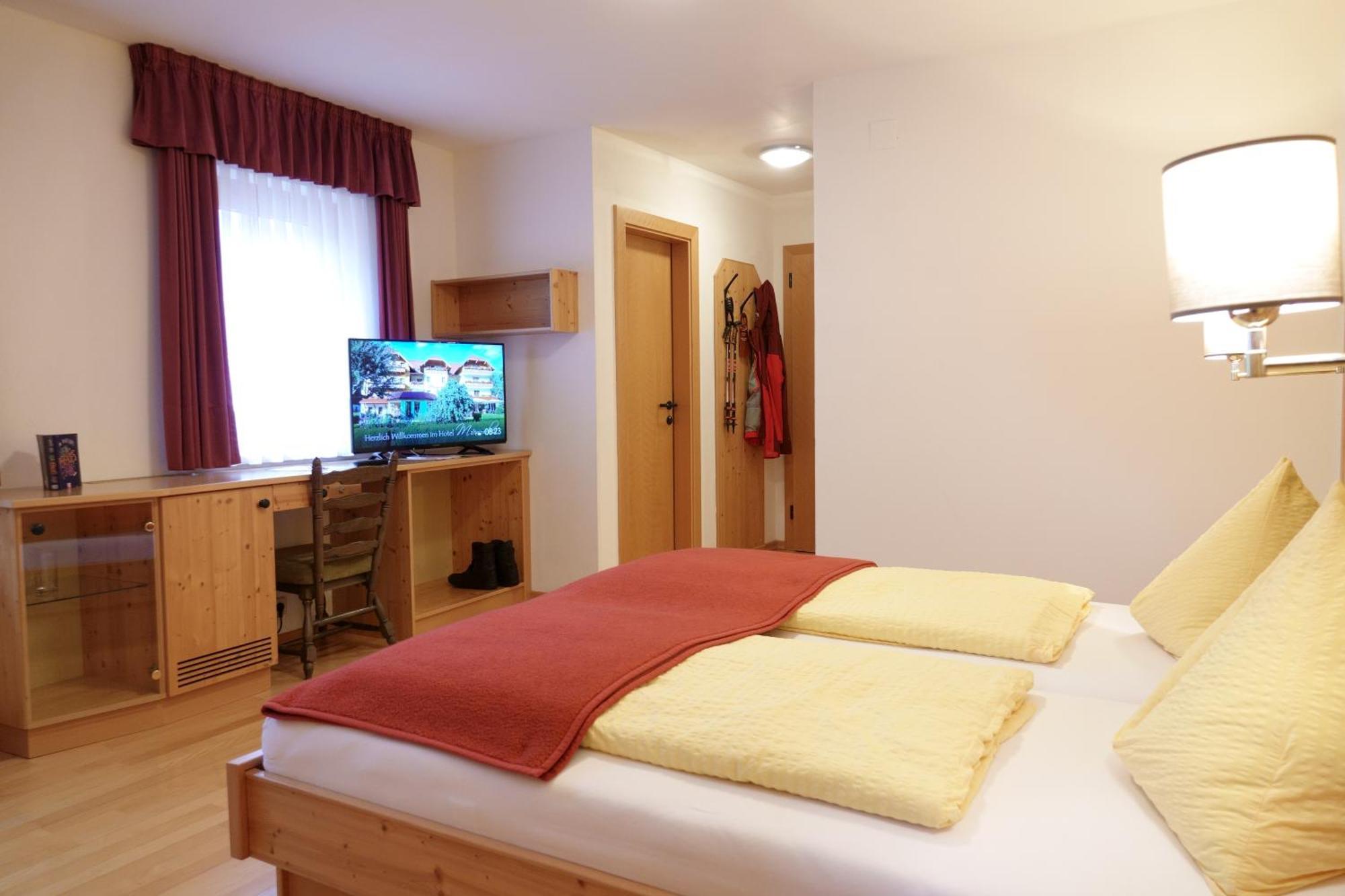 Hotel Malteinerhof Malta Bagian luar foto